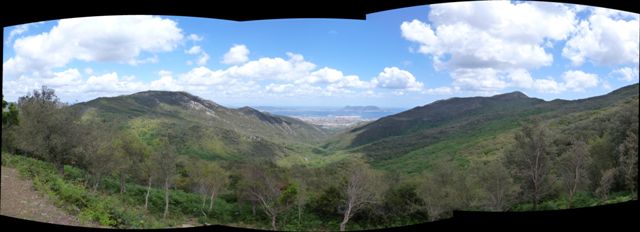 pano4_ desde Mirador cabecera ArroyoMie_L Esacarecidas-S Algarrobo.jpg