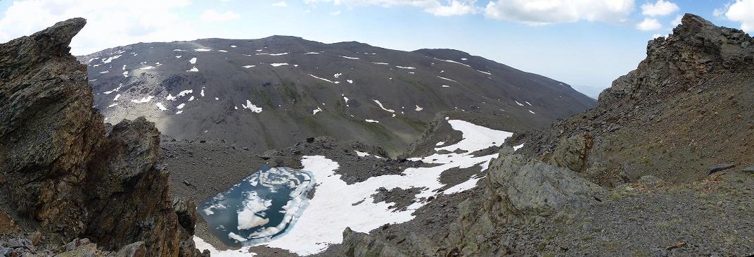 P1060843_desde Collado_abajo Laguna Cuadrada.jpg